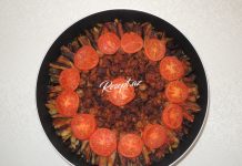 Sobada tərəvəzli xırda küftəcikli yemək